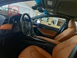 تويوتا أفالون